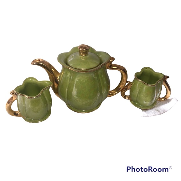 Vintage Other - Vintage Pearl Co Teapot Set 22 kt Gold Green Luster Creamer Sugar USA